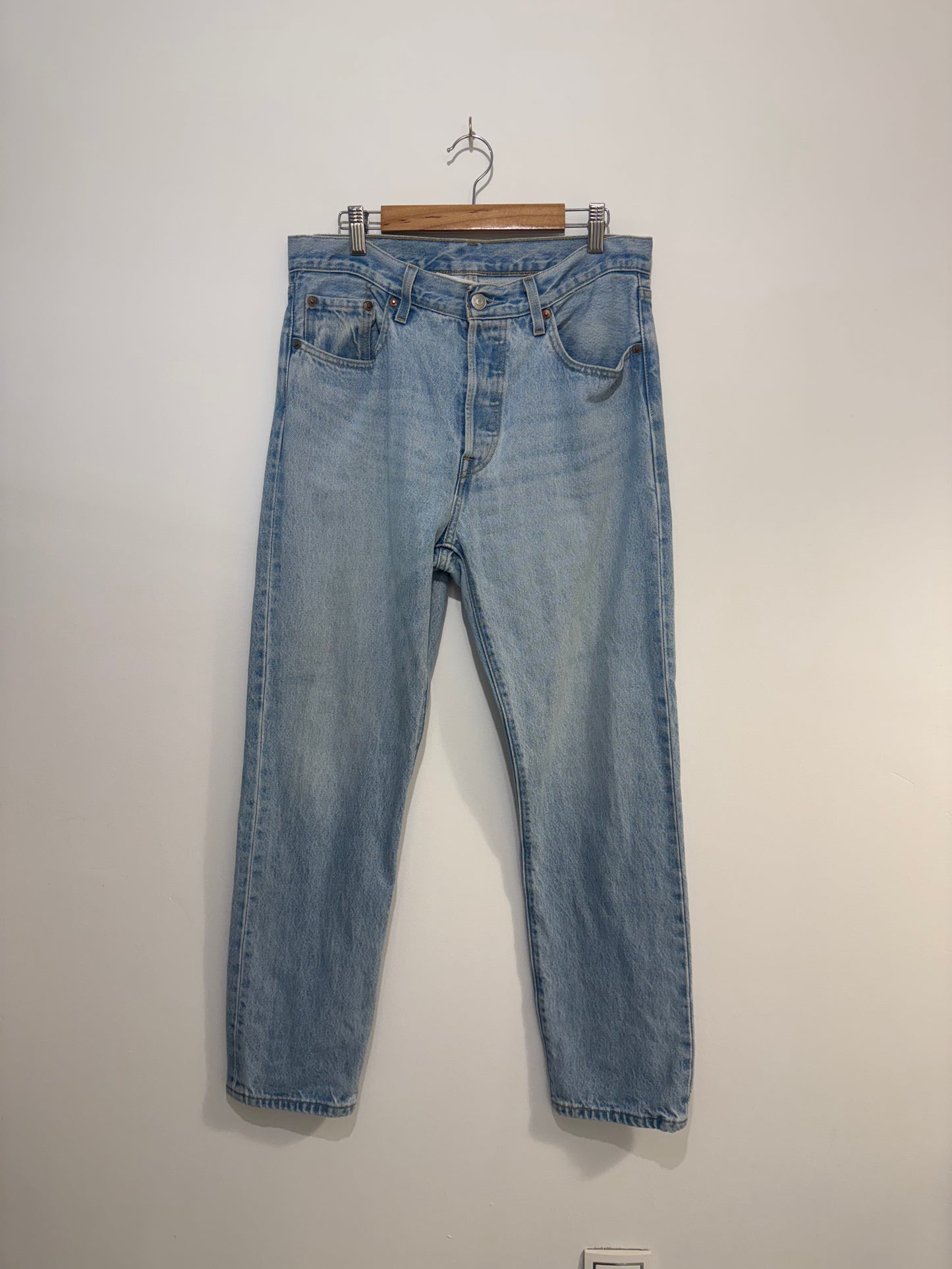 LEVIS 501