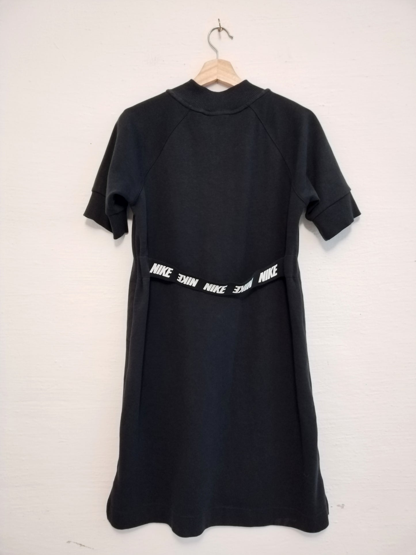 Vestido NIKE